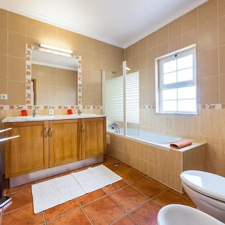 Da Horta וילה אלקנטרילה